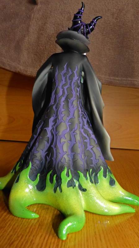 Disney Haute Couture - Enesco (depuis 2013) - Page 27 376287P1080691