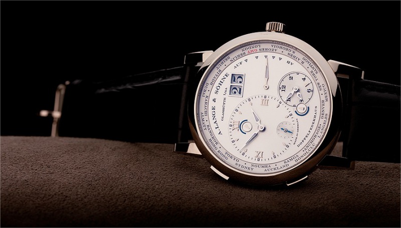 News : Lange 1 Tourbillon  Calendrier Perpétuel 378314LANGE1TIMEZONE2