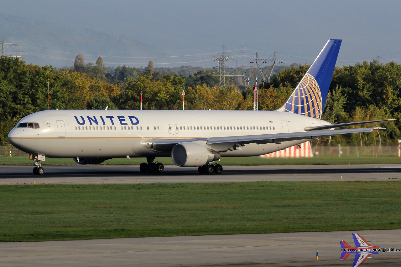 18 & 19 octobre 379387boeing767300united3