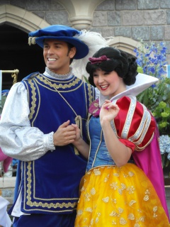 Photos avec les Personnages Disney - Page 26 382158SAM3220