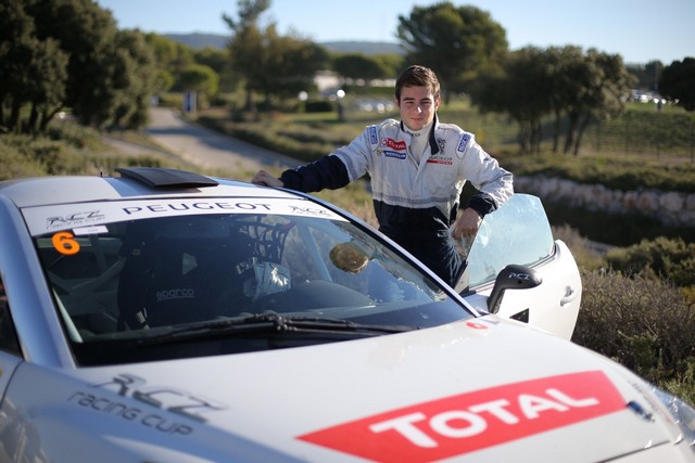 Aurélien Comte Conserve Son Titre En RCZ RACING CUP ! 384026QuentinVaucher