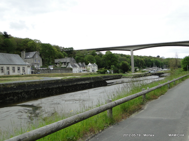 Ponts .... tout simplement ! - Page 2 3859901LesFlibustiersCalendresettorpdosMorlaixRoscoff306