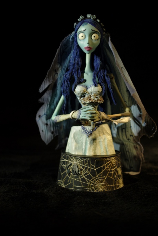 La collection du Mathou - Page 6 386443Corpsebride5