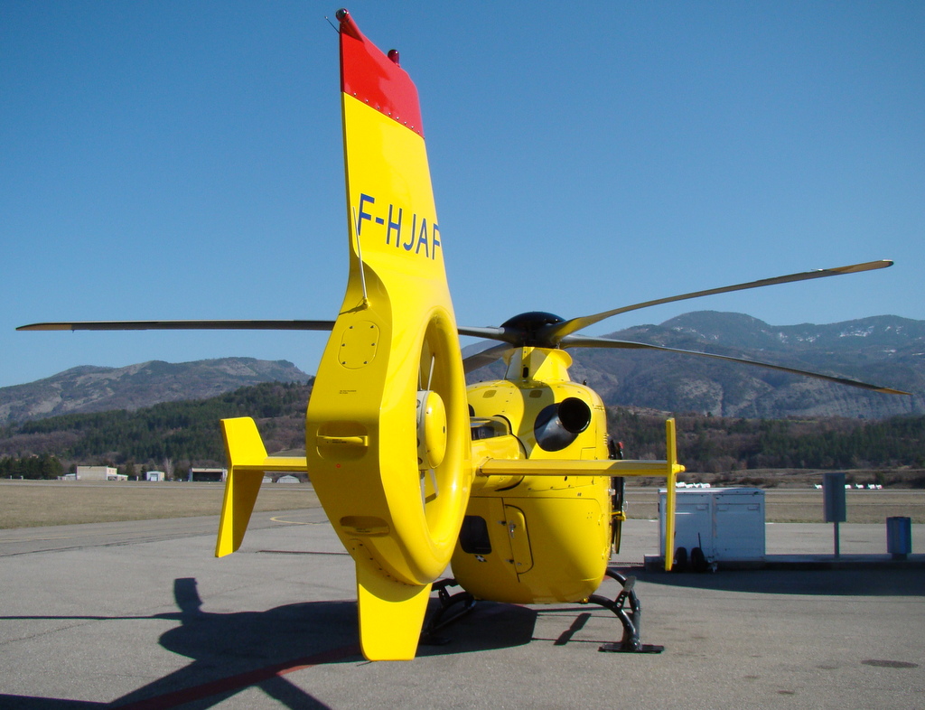 Aérodrome de Gap-Tallard , LFNA-GAT  , Hautes-Alpes (05) - Page 4 389496DSC00717001