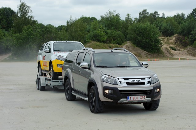 L’Isuzu Experience Day est synonyme d’aventure et d’animation pour les jeunes et les moins jeunes. 389977bLJ39177