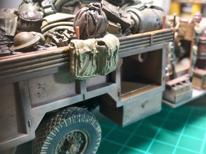 [Concours Désert] LRDG 30cwt Chevrolet Truck /Tamiya - 1/35  - Page 11 399297IMGE2851