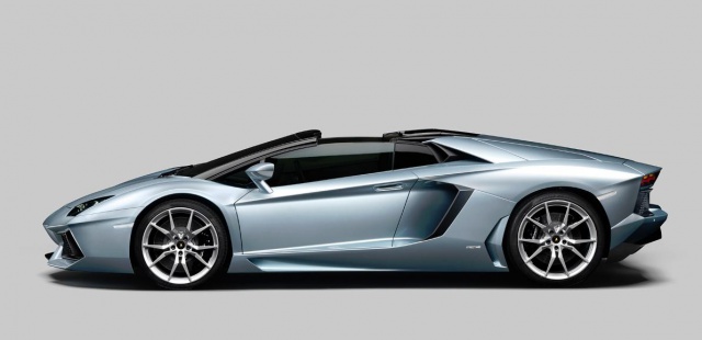 Nouvelle Lamborghini Aventador LP 700-4 Roadster  402360aventadorlp7004roadster18