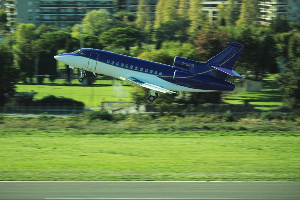 aeroport - Aéroport Cannes-Mandelieu , LFMD-CEQ Novembre 2016  - Page 2 404747IMG5067