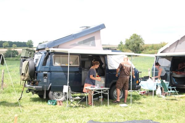 Fley le French VW Bus Meeting - Page 2 406844IMG0639