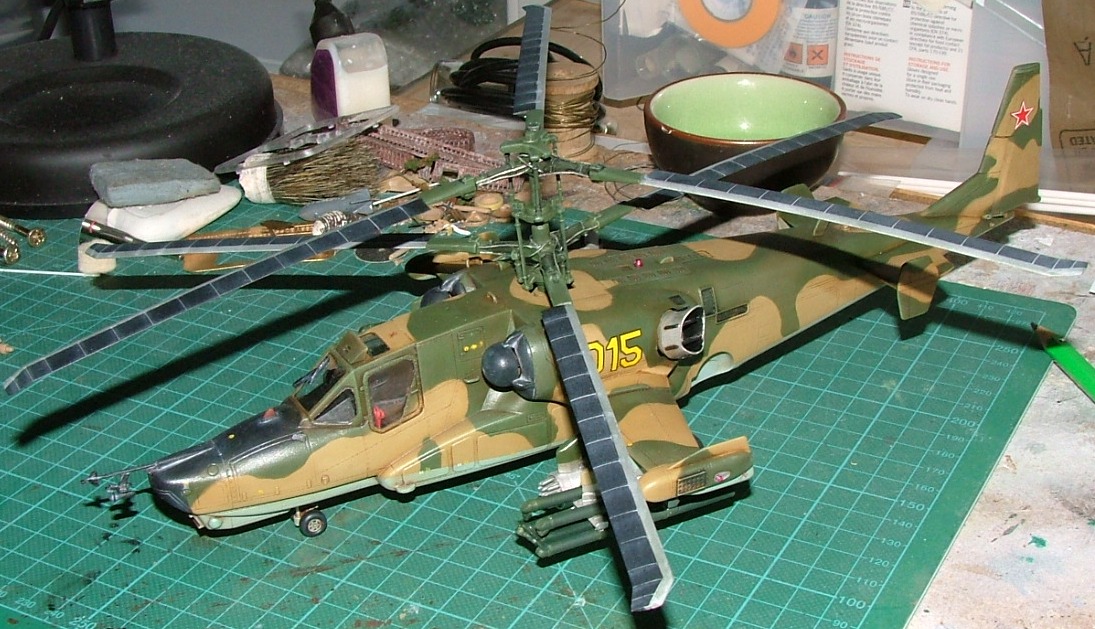 Kamov KA-50 "HOKUM" Italeri 1/48 - Page 6 408617DSCF7215