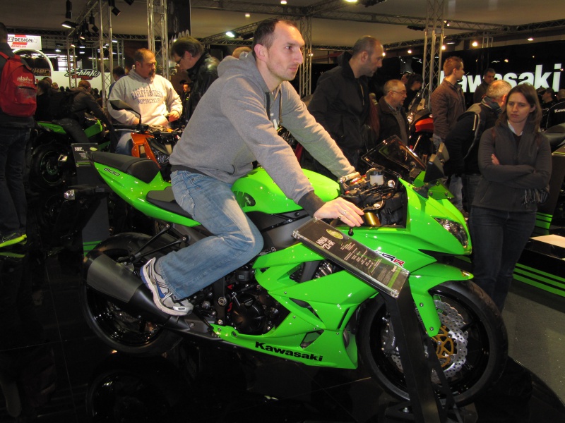 l'évolution d'une ZX6R de 99 - Page 7 409890IMG1198