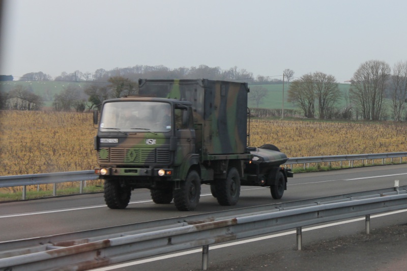 Camions de l'Armée - Page 5 414303IMG3408