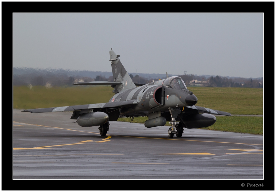 Super Etendard Marine 43 le 21.12.12  416375IMG0071RM2