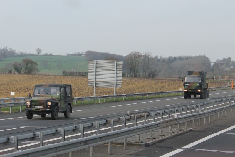 Camions de l'Armée - Page 5 422887IMG3406