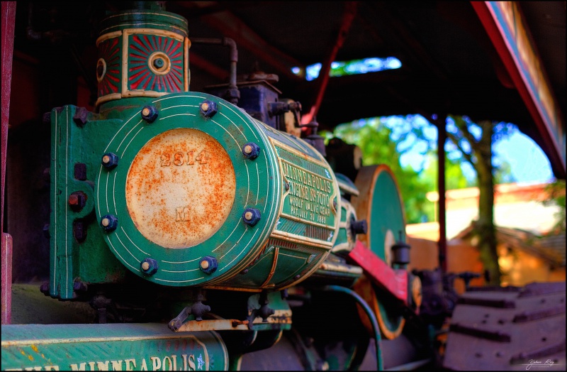 Photos de Disneyland Paris en HDR (High Dynamic Range) ! - Page 11 423541DtailFrontierlandHDR600D1