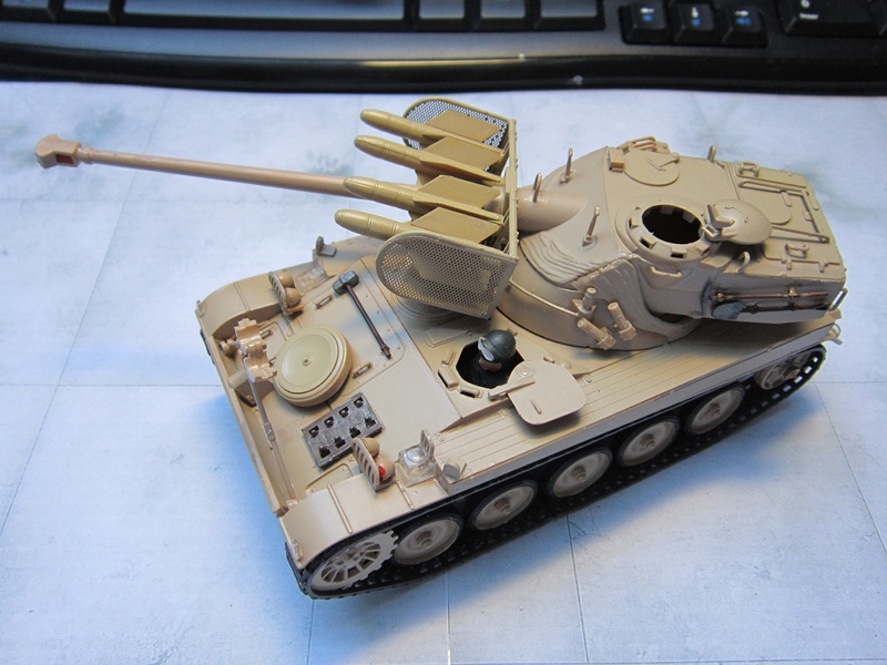 AMX 13 SS 11  Heller au 1/35 425364IMG0515800x600