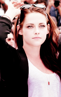 kristen stewart 426872K15