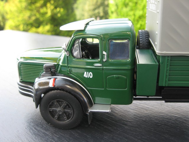 collection  ALTAYA" camions d'autrefois  "  au 1/43 - Page 3 430134IMG5324