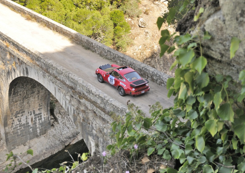 TOUR DE CORSE HISTORIQUE 2014 07/11 OCTOBRE - Page 5 430549FTP6154