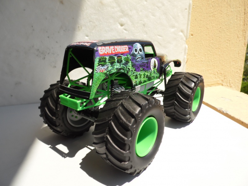 Grave Digger. 432261SAM7191