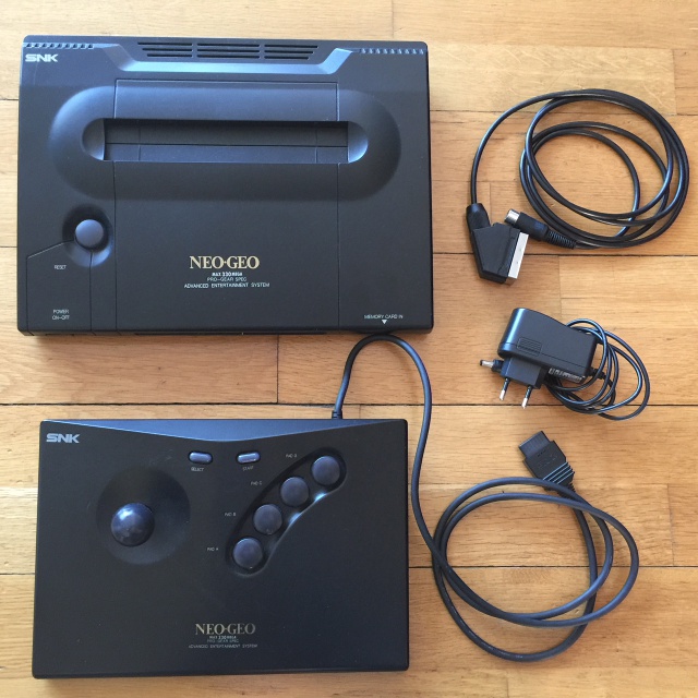  [VDS] Console Neo geo AES + jeux - Lot Scindé ! Baisse de prix !! 433519IMG1050