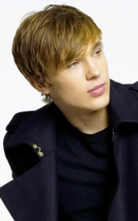 William Moseley avatars 200*320 pixels 4346586206