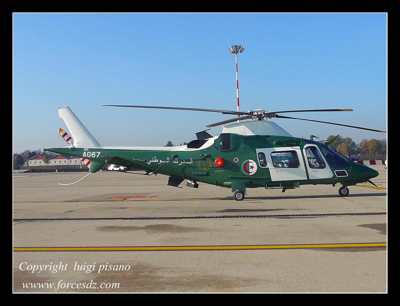 صور لمروحية AgustaWestland AW109LUH  التي يستخدمها الدرك الوطني الجزائري    444663951484604