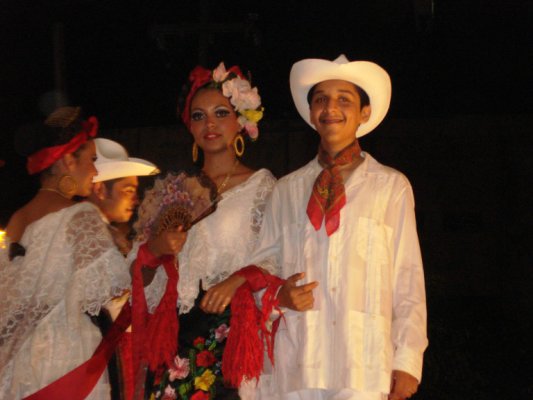 Doña Nieves, la abuelita de don Ramón - Página 3 447877Jarocho