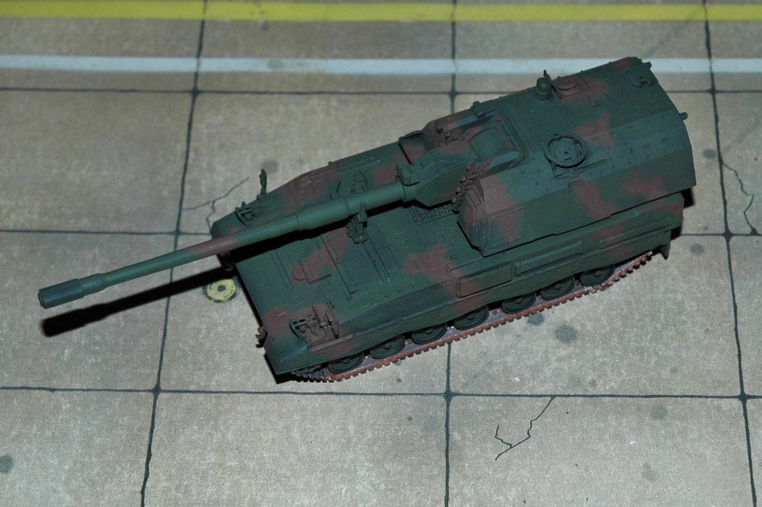 Panzerhaubitze 2000 revell 1/72 450753DSC1803