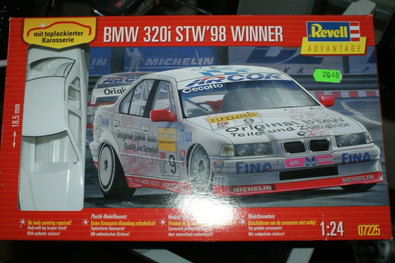 BMW 320 Revell modifiée en 320 ST de Francis Dosières 452920DSC02189