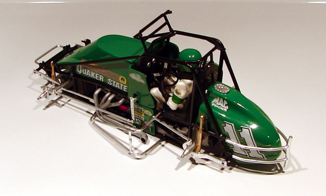 Steve Kinser #11 Quaker State Sprint Car - Page 2 466959quakerstatesprintcar011