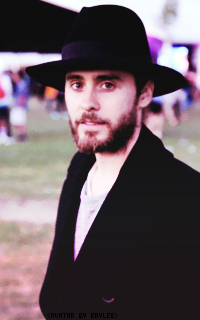 Jared Leto - Page 2 47026640J1