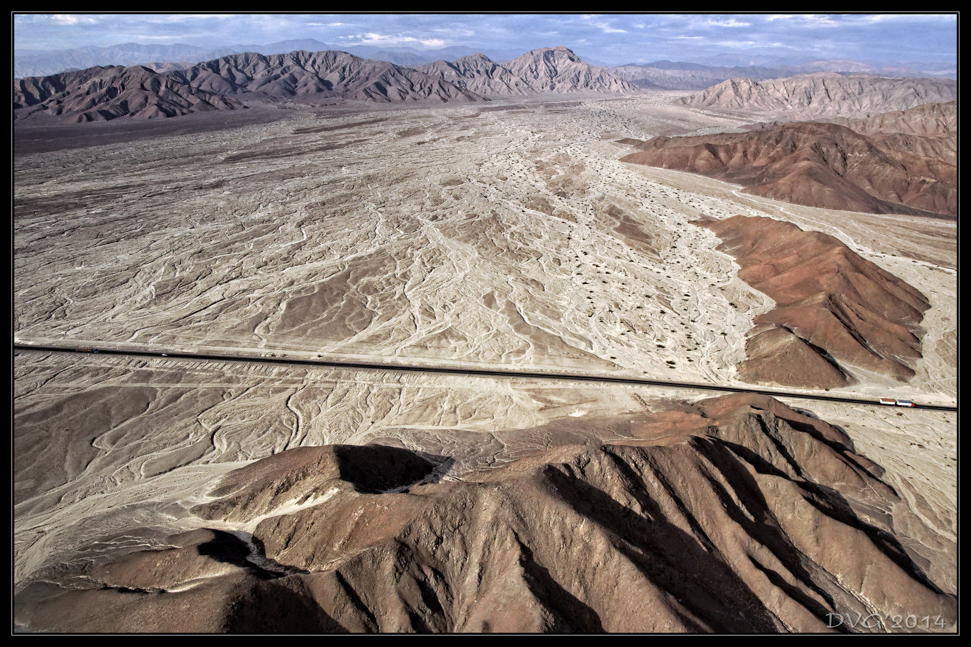 Plaine de Nazca 476185per30109sept2014