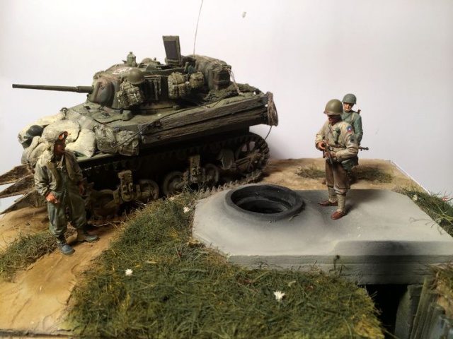 stuart M5A1 (afv au 1/35)normandie - Page 3 476231concours001