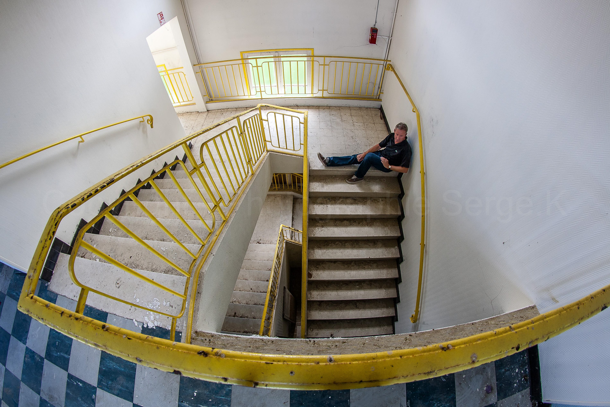 Urbex 2 - Ancien hôpital des Grandes-Brosses 476798IMG30852