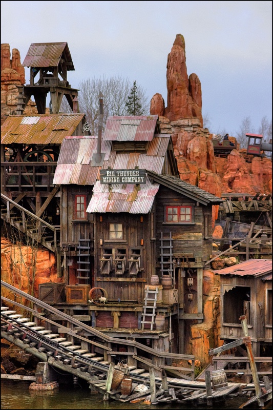 Photos de Disneyland Paris en HDR (High Dynamic Range) ! - Page 30 478858BTM40HDR600D