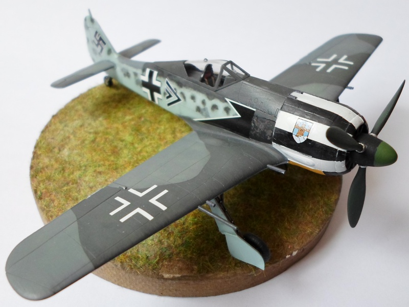  [ZVEZDA] Fw190A-4 FINI réédition du 1er post pour le classage 486362SAM1326