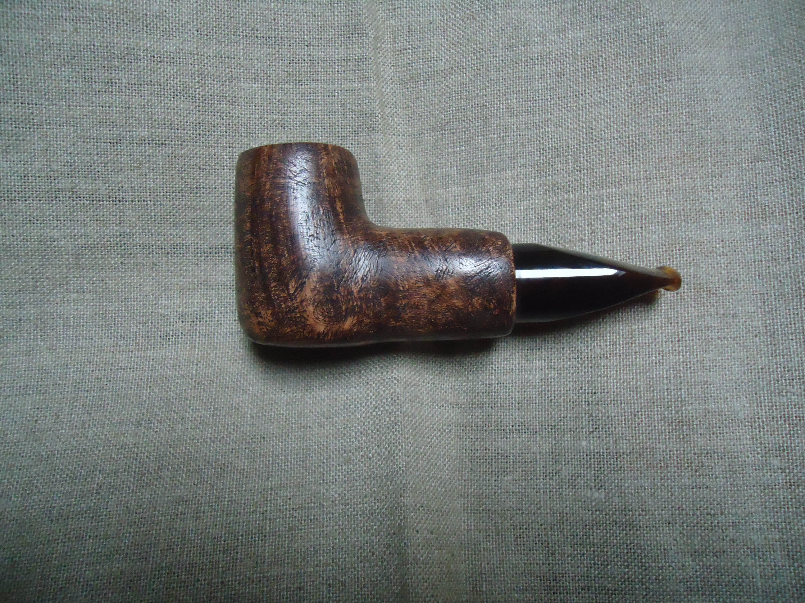Ma première vrai belle pipe! 486524DSC02564