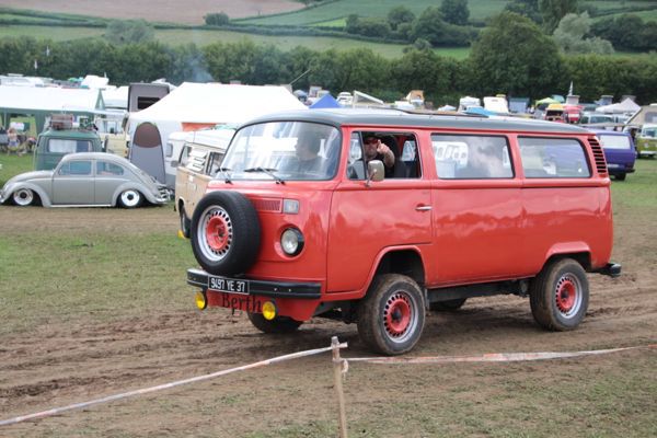 Fley le French VW Bus Meeting - Page 2 487051IMG0648