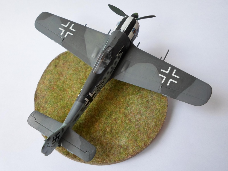  [ZVEZDA] Fw190A-4 FINI réédition du 1er post pour le classage 499318SAM1329