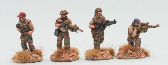 Mercenaires - forces speciales - moderne 20mm 505227IMG0412