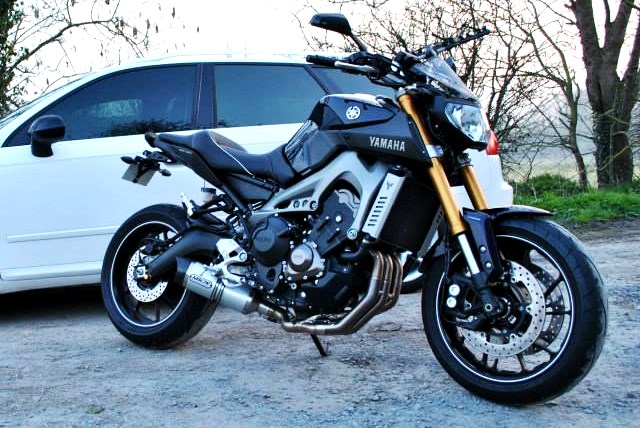 Photos de toutes les Yamaha MT-09 du forum ! :) 508168YRoms