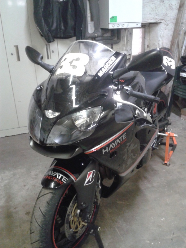  zx6r de 2001  51177420120807164712