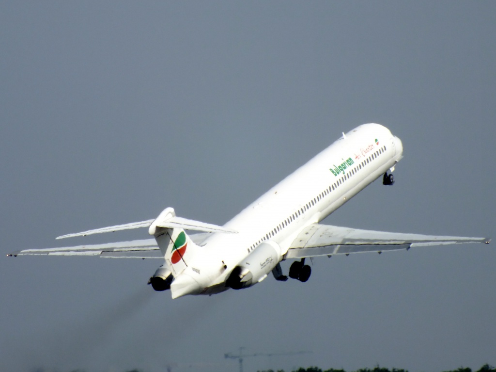 Spotting du 12/07/2013 : MD80 Bulgarian Air Charter 514642Juinn11068