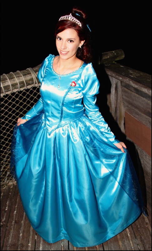 [costumes] Robes de Princesses et tenues de Princes - Page 5 515681FilipaShootingHalloweenParty201420600D