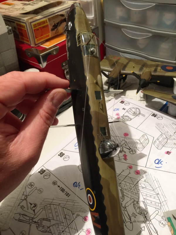 Handley Page Halifax REVELL 1/72 - Page 15 521916IMG1243