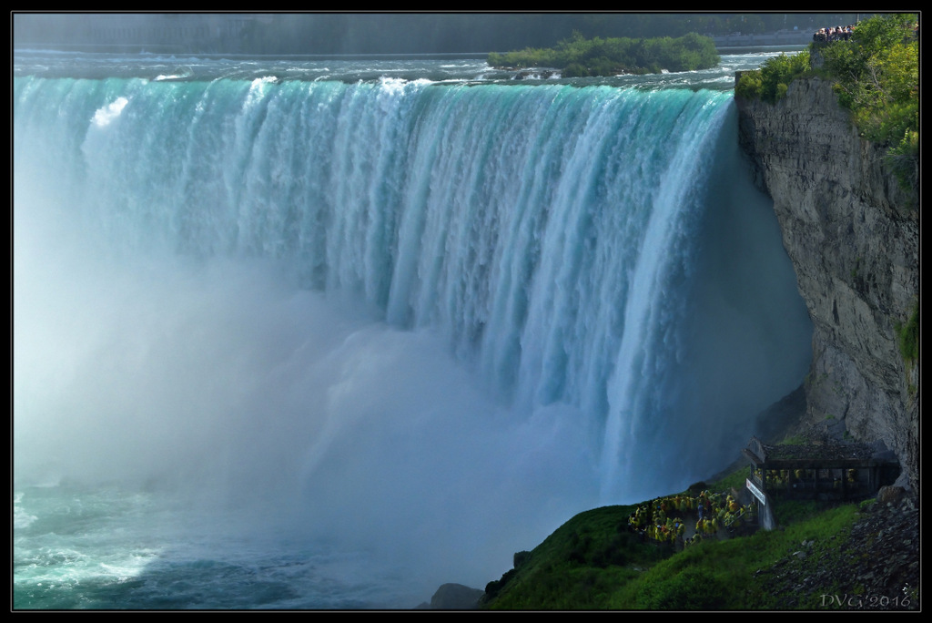 Les chutes du Niagara 523206can010402aout2016