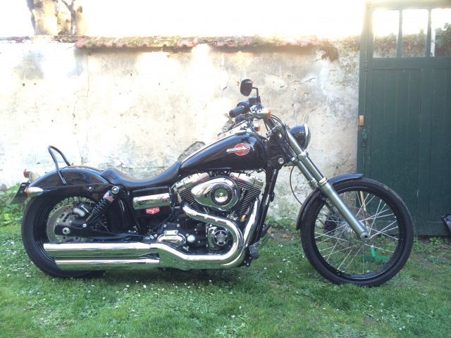 DYNA WIDE GLIDE, combien sommes-nous sur Passion-Harley - Page 17 524513image