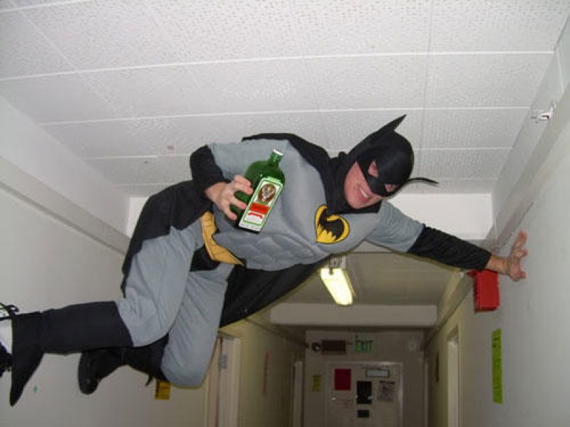 Les costumes du Net en vrac !!! - Page 25 525924worstbatmancostumejager