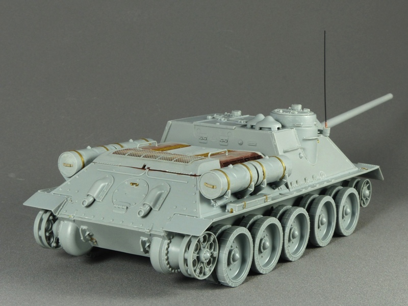 SU-100 - DRAGON 1/35 - Page 2 532245P1020840